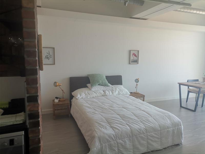 To Let 1 Bedroom Property for Rent in Woodstock Western Cape